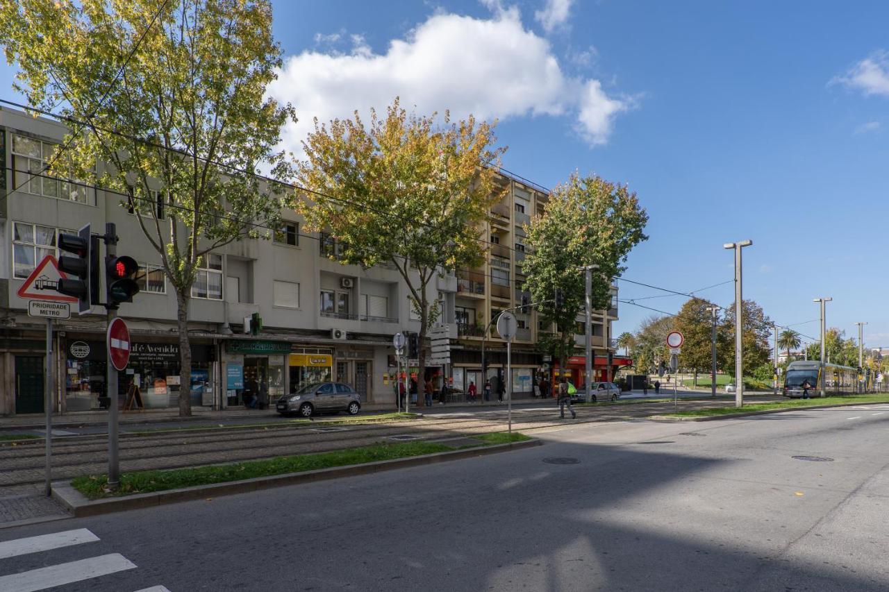 Host Wise - Lovely Bright Flat - Instaworthy City View Вила-Нова-ди-Гая Экстерьер фото