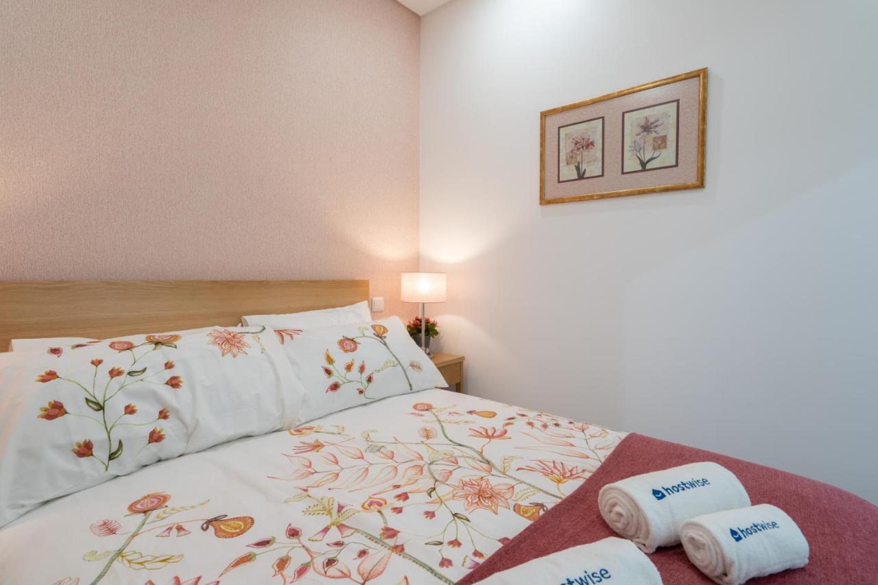 Host Wise - Lovely Bright Flat - Instaworthy City View Вила-Нова-ди-Гая Экстерьер фото